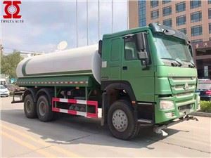 משאית מיכל השקיה 10000L