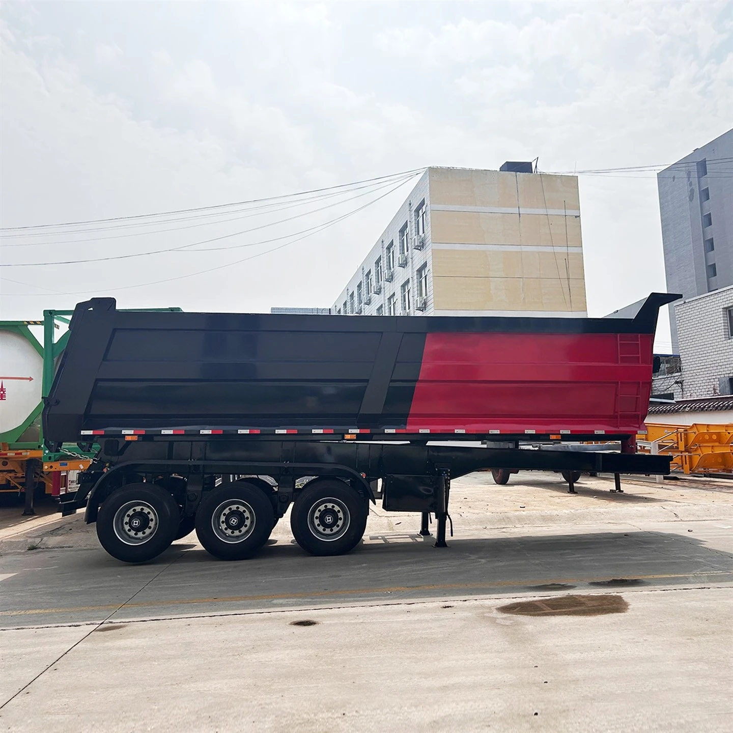 Heavy Duty U Type Tipping Tuck Trailer להובלה אבנים חולות מחיר נמוך